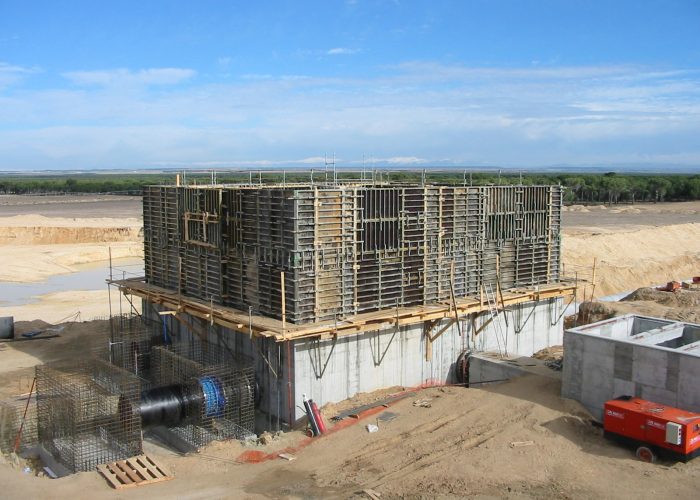 Hormigonado alzados tanque distribución - Aguas del Duero - Ávila