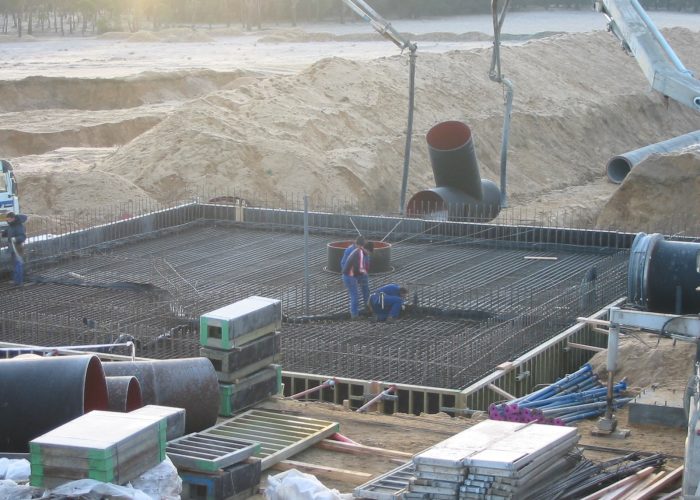 Tanque reparto agua Presa sobre el río Adaja - Aguas del Duero - Ávila